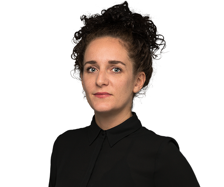 Steph Harmon byline portrait