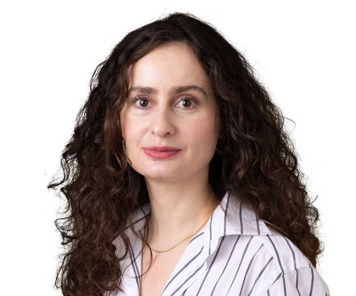 Emine Sinmaz byline portrait