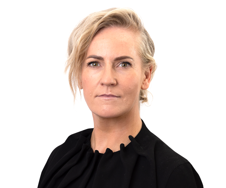 Tory Shepherd byline portrait