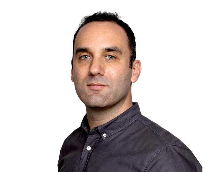 Tom McIlroy byline portrait